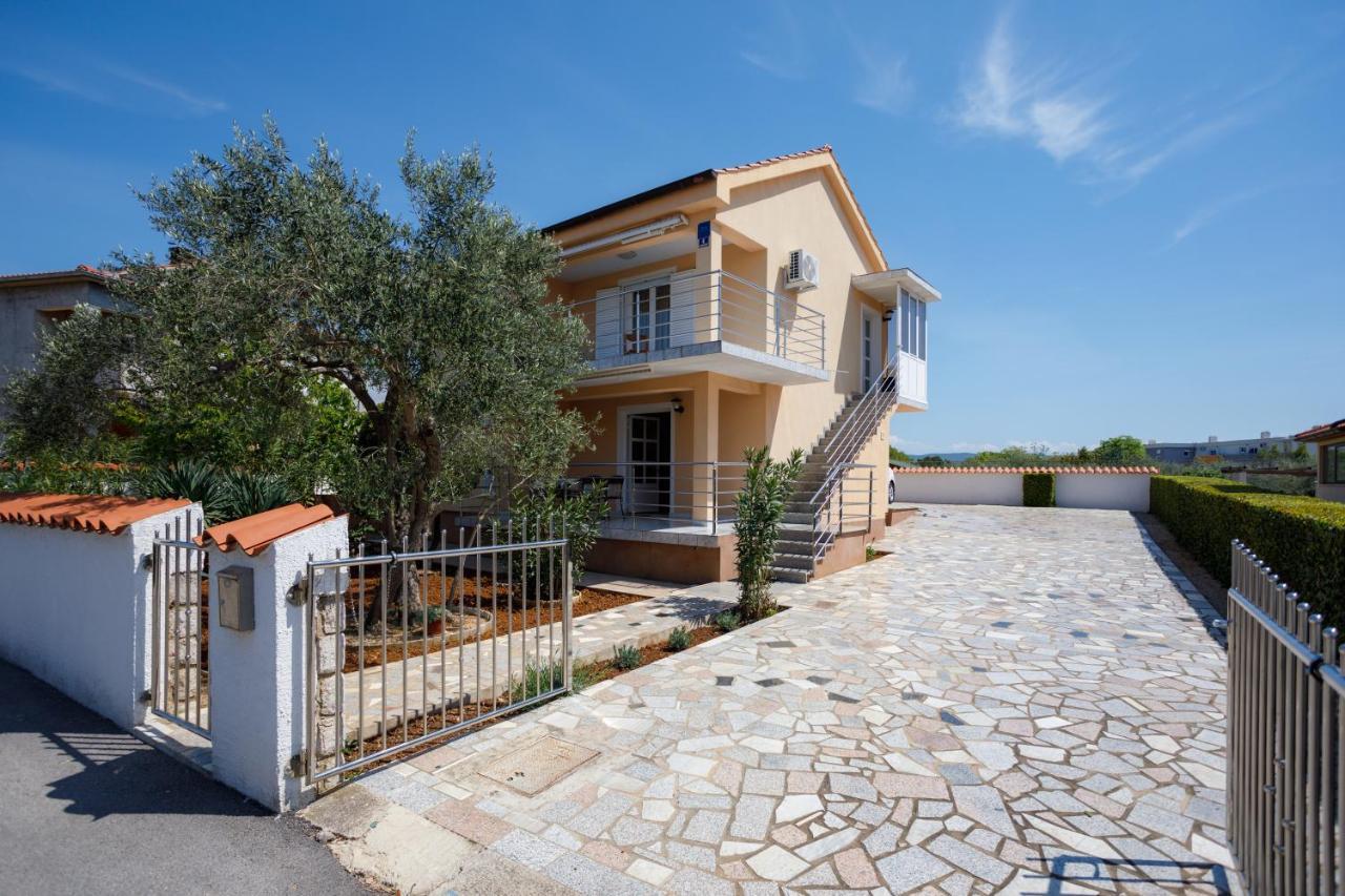 Apartmani Bakran Krk Town Bagian luar foto