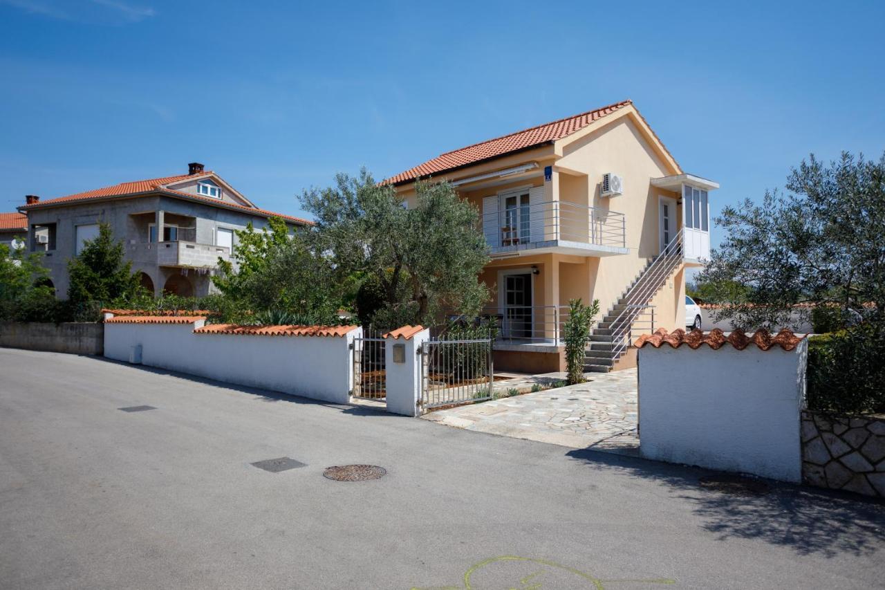 Apartmani Bakran Krk Town Bagian luar foto