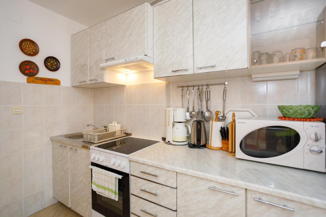 Apartmani Bakran Krk Town Bagian luar foto