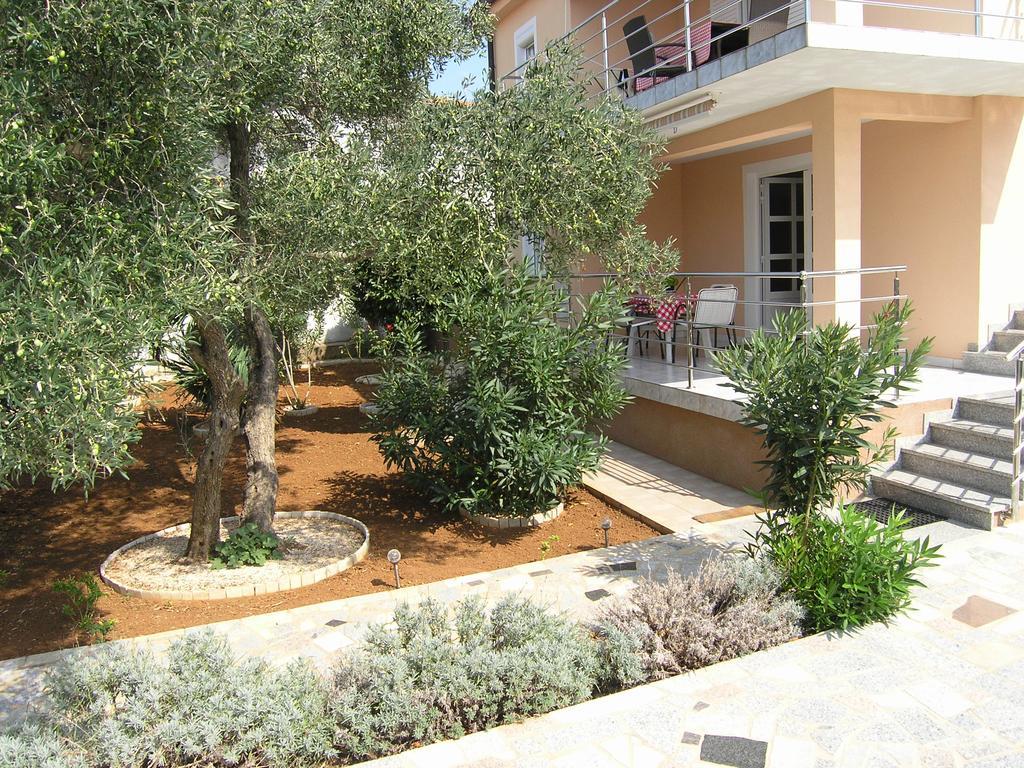 Apartmani Bakran Krk Town Bagian luar foto